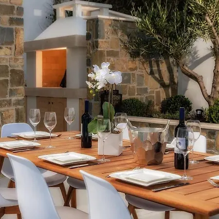 别墅 Grand Intense With High End Beachfront *