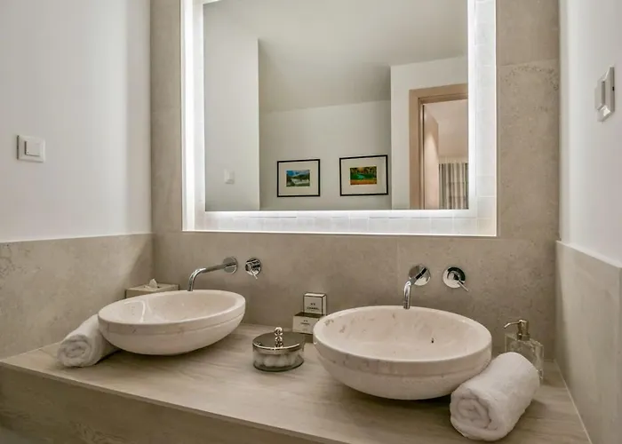 Grand Intense With High End Beachfront Villa